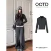 Conjunto deportivo casual de rayas grises para mujer, colección primavera/otoño 2026, conjunto de dos piezas con sudadera con capucha, estilo 'old money', adecuado para ropa de trabajo