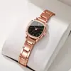 Nuevo Reloj para Mujer Niñas Nicho Gama Alta Cristal Reloj de Cuarzo Moda Femenina Lujo Ligero Aleación Reloj Venta al por Mayor