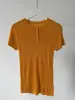 Estética CurvaDelicado y suave lana Tencel cuello Henry tejido manga corta top de otoño para mujer ajustado