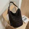 Bolso de paja simple de moda transfronterizo 2026, bolso cruzado versátil estilo coreano, bolso tipo cubo estilo vacacional casual