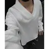 Primavera de 2026 Novo Suéter Masculino Estilo Hong Kong Tamanho Grande Gola V Listras Finas Mais Fácil de Combinar Top Casual Cor Sólida