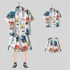 Camisa floral de manga corta, Ropa de playa de Hainan, Estilo hawaiano de Sanya, Conjunto de pantalones cortos finos de verano para hombre y pareja de viaje a Tailandia