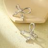 Estilo Dulce y Fresco Francés Aretes Inteligentes de Lazo Amoroso para Mujer Tendencia Nicho Estilo Frío Aretes de Acero Inoxidable