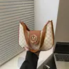 Bolsa Feminina Moda 2025 Primavera Nova Tendência Decoração com Cinto Bolsa de Ombro Retrô Estampa de Letras Casual de Axila