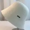Chapéu de Pescador de Lã com Etiqueta de Metal para Mulheres, Chapéu Balde Versátil Retro Japonês para Outono e Inverno, Proteção Facial, à Prova de Vento, Quente, Chapéu Cloche