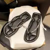 Chanclas para Mujer 2026 Primavera y Verano Nuevo Estilo Coreano de Moda Calzado de Exterior Chanclas Planas con Pedrería para Dedo del Pie Sandalias de Playa