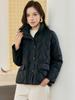 Chaqueta de plumas acolchada estilo calabaza con cuello alto de plumón de pato blanco al 90% para mujer, estilo corto, nueva y ligera de moda Invierno 2026, Pinghu