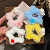 Pinza para el pelo de conejo Miffy de estrella de cinco puntas de felpa para otoño e invierno Pinza para el pelo 2025 Nuevo Pinza para el flequillo y la coleta de chica dulce