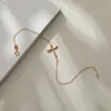 Comercio Exterior Europeo y Americano Pulsera de Cruz Dorada Nicho Simple Moda Lujo Ligero Diaria Versátil Diseño Joyería de Mano Mujeres