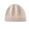 Nuevos estilos de otoño e invierno: Gorros de cachemira de punto trenzado de color liso para mujer, con diseño de ala, calentador de cuello y parte superior redonda, todo para mantenerte abrigada.