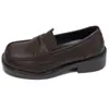 Zapatos versátiles de suela gruesa estilo británico, otoño 2026, piel sintética negra, nuevos mocasines estilo universitario para mujer