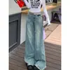 Pantalones vaqueros acampanados de cintura alta estilo callejero para mujer, azul claro, otoño, diseño desgastado roto, pantalones de microcampana versátiles, hacen que las piernas parezcan más largas