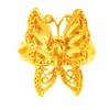 Anel Banhado a Ouro para Mulheres com Design de Borboleta, Cor Duradoura, Design Exclusivo, Elegância de Alto Padrão, Anel de Cobre Simples e Moderno, Item Quente Transfronteiriço