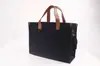 Bolsas Cruzadas Cuadradas Pequeñas al por Mayor del Fabricante con Impresión de Logo, Bolsas Tote Promocionales para Actividades Culturales y Creativas, Bolsas de Lona Regalo para Temporada de Graduación