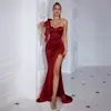 2025 Nuevo Comercio Exterior Transfronterizo Amazon Moda Hombros Descubiertos Abertura Falda Larga Vestido de Noche Sexy Vestido de Color Sólido