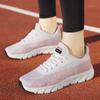 Zapatos para Correr Transfronterizos Talla Grande Zapatos de Mujer Verano Nuevo Zapatilla Ligera Transpirable Absorción de Impactos Suela Suave Malla Voladora Zapatos para Correr