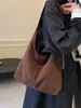 Bolso de Felpa de Gamuza de Gran Capacidad Versátil de Moda para Mujer 2026 Nuevo Bolso de Hombro Casual Retro Bolso Tote para el Trabajo