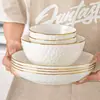 Tigela de cerâmica para uso doméstico, em relevo, design simples com borda dourada, adequada para comer arroz, macarrão ou sopa, pode ser usada no micro-ondas e é autolimpante