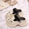 Zapatos con Agujeros de Plataforma de Pedrería Suela Gruesa para Mujer Verano Ropa Exterior Antideslizantes Moda Punta Cerrada Sandalias Mary Jane de Dos Vías