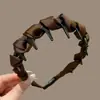 Diadema dentada de corona alta para uso diario, diadema antideslizante para mujer, accesorio para el cabello elegante y moderno