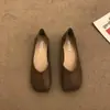 Primeiro Encontro Jidoudou Sapatos Femininos 2026 Primavera/Outono Novos Mocassins Slip-ons Sapatos Preguiçosos Sapatos de Vovó Fundo Plano Wanwan