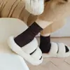 Calcetines holgados de color liso para mujer, calcetines sencillos hasta la mitad de la pantorrilla, estilo universitario para chica, calcetines holgados