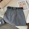 Saia de terno cinza para mulheres petite, estilo coreano de verão, cintura alta, saia bodycon de corte A emagrecedora com cinto