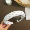 Diadema retro de alta calidad con dientes para otoño e invierno para mujer, diseñada para realzar la apariencia de la coronilla, nuevo estilo 2026, antideslizante, accesorio para el cabello versátil