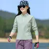Camiseta Respirável de Secagem Rápida para Uso Externo na Primavera e Verão para Mulheres com Gola Alta e Mangas Longas, Elástica e Amiga da Pele, Top de Secagem Rápida para Esportes de Caminhada e Montanhismo