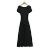 Vestido largo elegante de cintura ajustada y adelgazante estilo Yujie para mujer, nuevo vestido de verano de dos piezas con cordones y cuello cuadrado grande y cintura falsa.