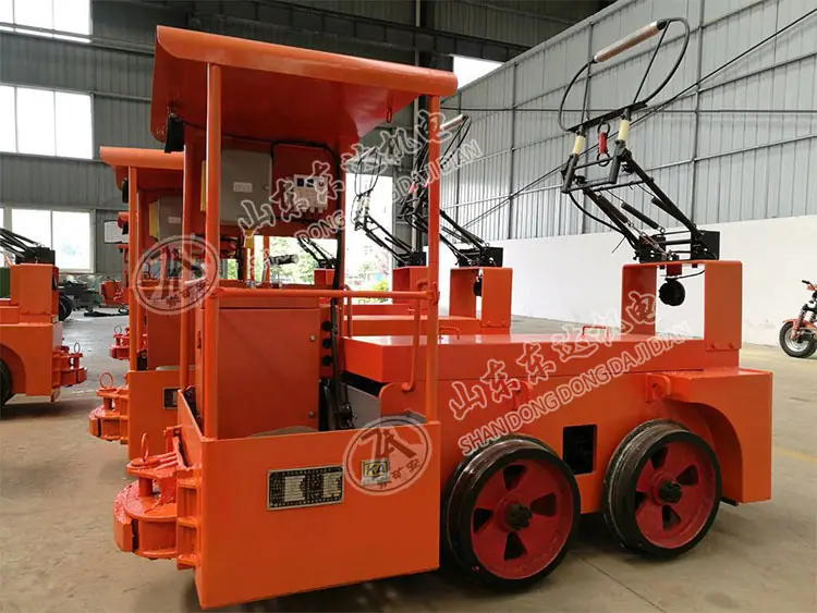 3T窄轨架线式工矿电机车2.jpg