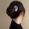 Pasador de Pelo con Borla en Forma de Media Luna Estilo Antiguo para Mujeres 2026 Nuevo Accesorio para el Cabello Hanfu Pasador de Doble Cara con un Toque Elegante de Alta Gama Pasador de Madera