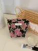 Nuevo bolso de maquillaje bordado floral de alta costura transfronterizo, bolso de mano portátil, neceser, bolsa de almacenamiento de gran capacidad