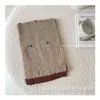 Bufanda Infantil de Color Simple y de Moda Grano Otoño e Invierno Nueva Todo Fósforo Color Punto para Niños y Niñas Bebé Forma Cóncava