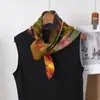 Pañuelo Cuadrado de Algodón Estilo Pintura al Óleo con Estampado de Arte Vintage, Pañuelo de Seda Decorativo Suave y Versátil, Nuevo Pañuelo de Cuello de Moda para Mujer