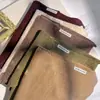 Chal Triangular de Color Sólido Minimalista para el Viaje Diario de Mujeres, Bufanda Pequeña de Punto Multifuncional Versátil para Protección del Cuello, Pañuelo para la Cabeza para Primavera y Otoño