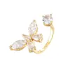 Anillo Exquisito Elegante de Gama Alta Diseño de Mariposa Anillo de Moda Nicho Producto Único Lujo Ligero Anillo de Dedo de Cobre