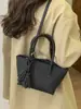 Bolso de Mano de Estilo de Alta Gama Transfronterizo para Mujer, Nuevo Bolso Cruzado de Nicho Invierno 2026, Bolso de Hombro Casual para el Trabajo