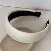 Diadema de Cuadros Amarillos para Mujer, Diadema de Corona Alta para Lavarse la Cara, Pinza para el Cabello Antideslizante para Salir, Realza el Cutis, Accesorio para el Cabello