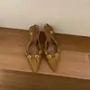 Sapatos de Salto Alto Bico Fino em Camurça Plataforma, Sandálias Fechadas para Mulheres, Novos Sapatos de Verão 2026 Estilo Retro Francês Sem Costas