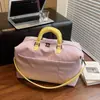 Bolsa de Ombro Estilo Novo 2025, Bolsa Tote de Grande Capacidade, Aparência Sofisticada, Bolsa Feminina Leve, Bolsa para Viagens de Curta Distância, Bolsa de Ombro Transversal