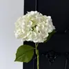 Flores de hortensia artificiales realistas estilo coreano con un toque de alta gama, flores artificiales realistas para decoración del hogar y la sala de estar, flores artificiales de calidad de exportación