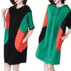 Novo Vestido de Verão Feminino com Manga Curta, Caimento Solto, Estilo Jovem, Versátil, Color-Blocking, com Capuz, Vestido de Comprimento Médio