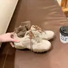 ¡En stock, se envía inmediatamente! Mismo estilo que los zapatos de papá de suela gruesa con altura interior de 7 cm de Mom Uva, zapatillas de entrenamiento alemanas versátiles y zapatos de Forrest Gump para mujer