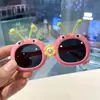 Gafas Polarizadas de Dibujos Animados para Niños Caterpillar Gafas de Sol Lindas para Foto Jugando Flor Estudiante Hormiga Gafas de Sol de Silicona Lindas