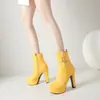 Botas Femininas de Inverno 2026 Novo Estilo Punk com Plataforma Impermeável de Solado Grosso Tamanhos Extra Grandes 40-50 Bico Redondo Zíper Lateral Cano Curto
