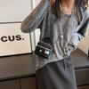 Bolso pequeño popular de este año para mujer 2023 nuevo mini temperamento de cadena de celosía de diamantes estilo pequeño simple y fragante bolso bandolera de hombro