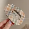 Pinza para el Cabello de Acetato de Alta Gama con Nácar, Pasador Plano Curvo Que No Lastima la Parte Posterior de la Cabeza, Pinza Grande para Peinados Recogidos, Accesorio para el Cabello de Pico de Pato