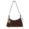 Bolso Cruzado de Cuero Suave Esmerilado de un Solo Hombro Moda Versátil para el Trabajo Bolso de Mano Gran Capacidad Bolso de Axila Venta al por Mayor Personalización Bolso para Mujer