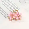 Popular Pasador de Flor de Cristal para Mujer con Flequillo y Cabello Corto, Pequeño Pinza de Garra, Exquisitos y de Alta Gama Accesorios para el Cabello, Elegante y Versátil Pinza Lateral